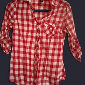 Rue 21 Red and White plaid button up top with quarter length sleeves